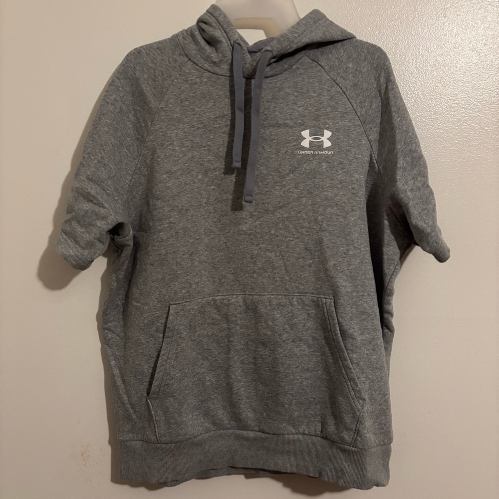 Under Armour Men's UA Rival Fleece Short Sleeve Hoodie in heather grey - Size M